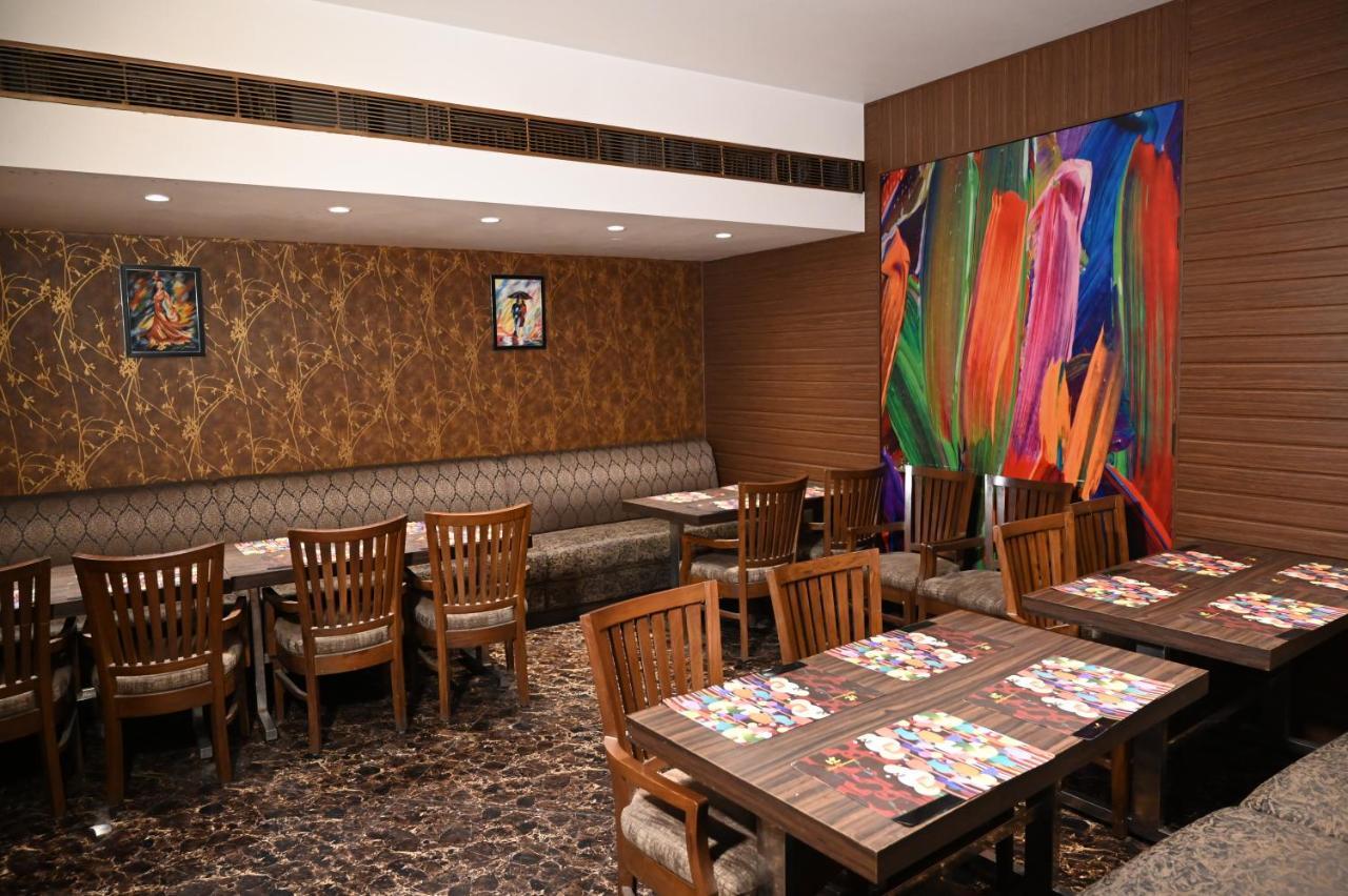 Hotel Lawrence Amritsar Exterior photo